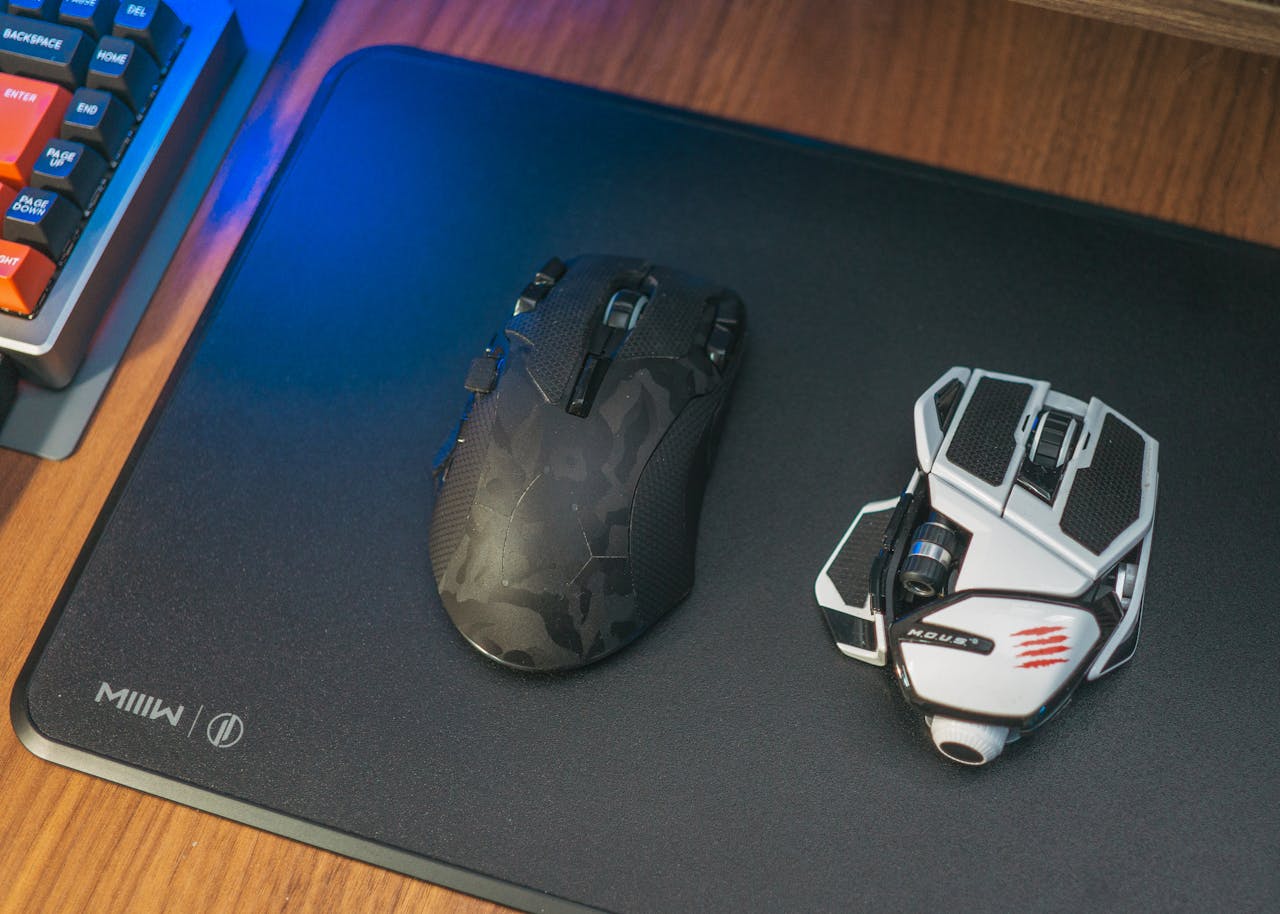 O que colocar no mousepad para deslizar sem esforço